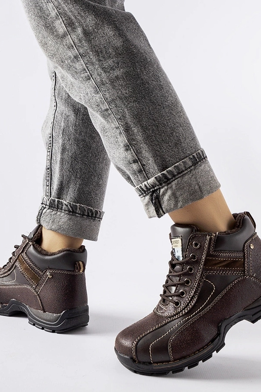 Brūni zēnu siltināti puszābaki Curzio