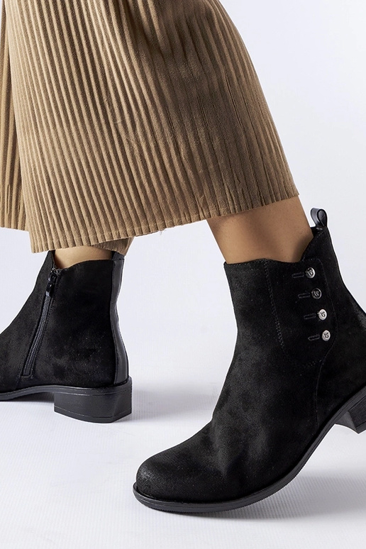 Melni Decorah plakani puszābaki