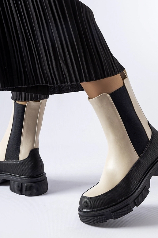 Bēša un melna Faisal pievelkami...