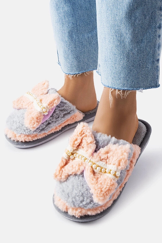 Pelēkas un rozā čības ar banti