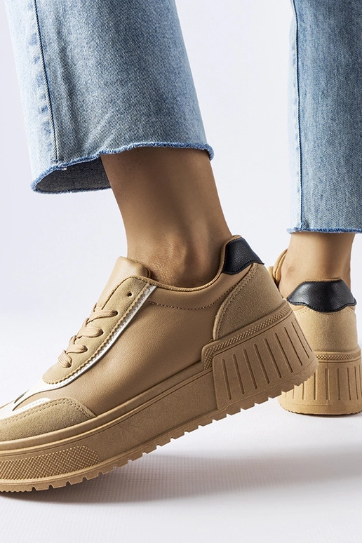 Bēšas kedas uz biezas platformas Seluci