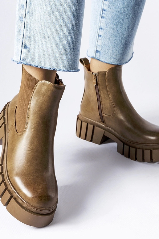 Brūni platformas puszābaki no Giusy