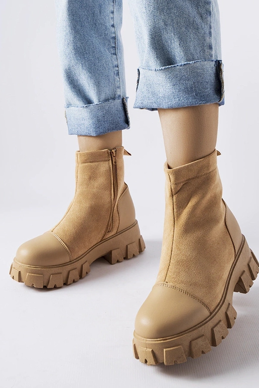 Smilšu krāsas mākslīgā zamša darba...