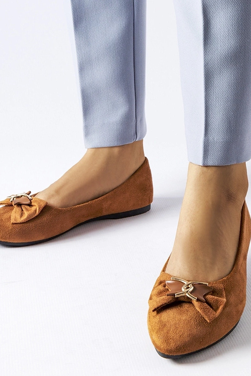 Jette Brown smailo pirkstu balerīnas