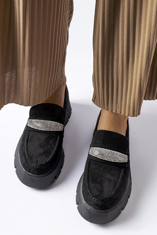 Melni mokasīni ar masīvu zoli Macario