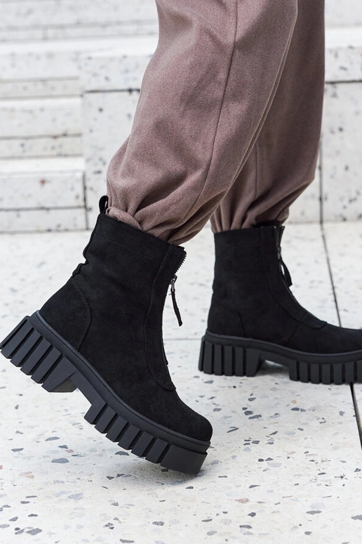 Melni izolēti sieviešu puszābaki ar...