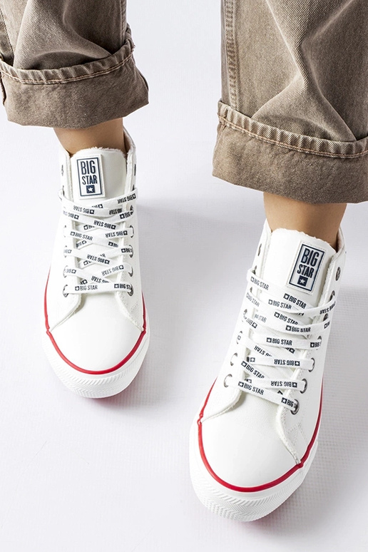 Big Star KK274597 baltas izolētas kedas