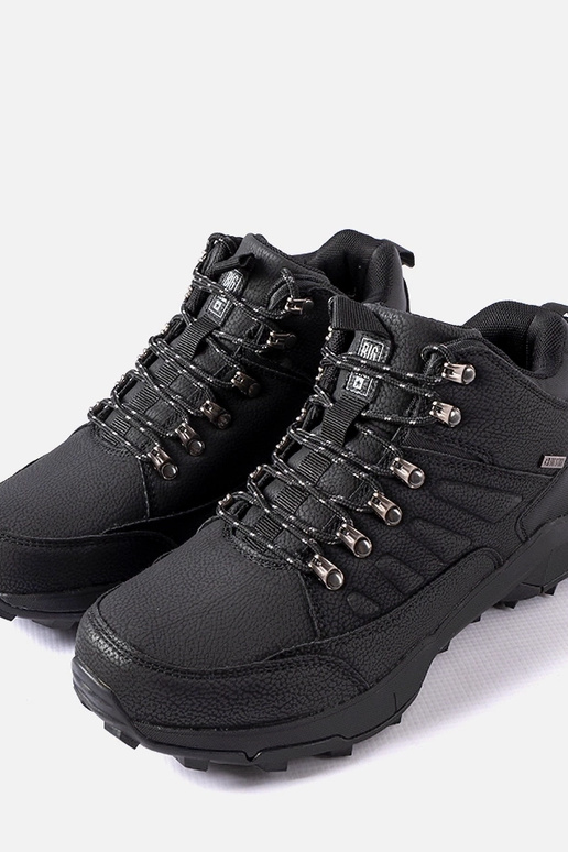 Melni izolēti Big Star zābaki...