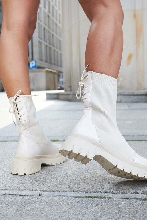 Albertina smilškrāsas zeķu-lakādas...