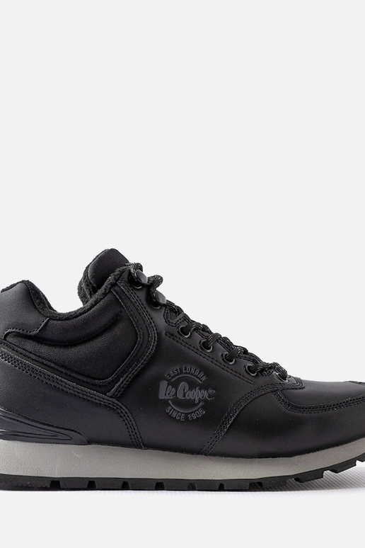 Melni siltie zābaki, „Lee Cooper...