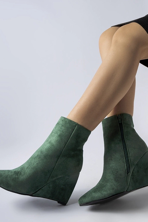 Zaļi smaili puszābaki Aprutino