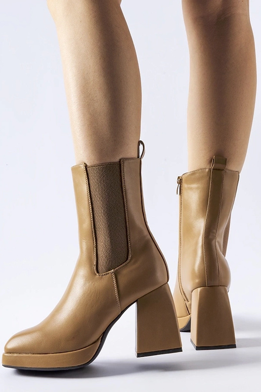 Brūni siltināti puszābaki ar papēdi...