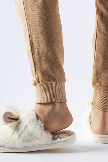 Baltas siltas čības ar... 2