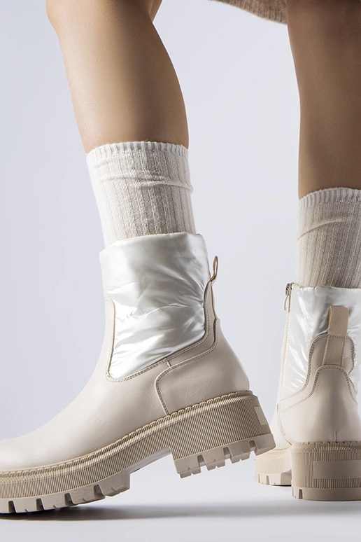 Bēši puszābaki ar dekoratīvu virsu...