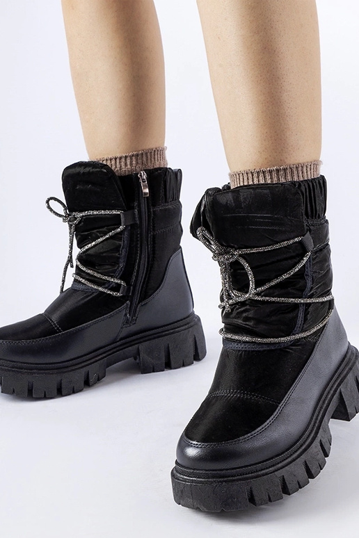 Melnas sniega zābaki ar cirkonijiem...