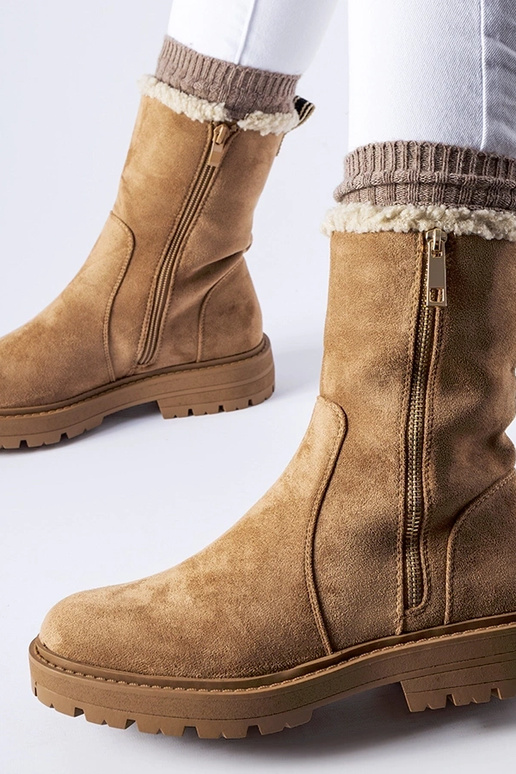 Bežīgi siltināti zābaki ar...