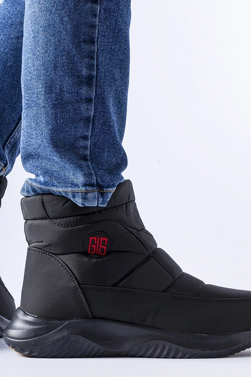 Melni īsi izolēti sniega zābaki Chesnut