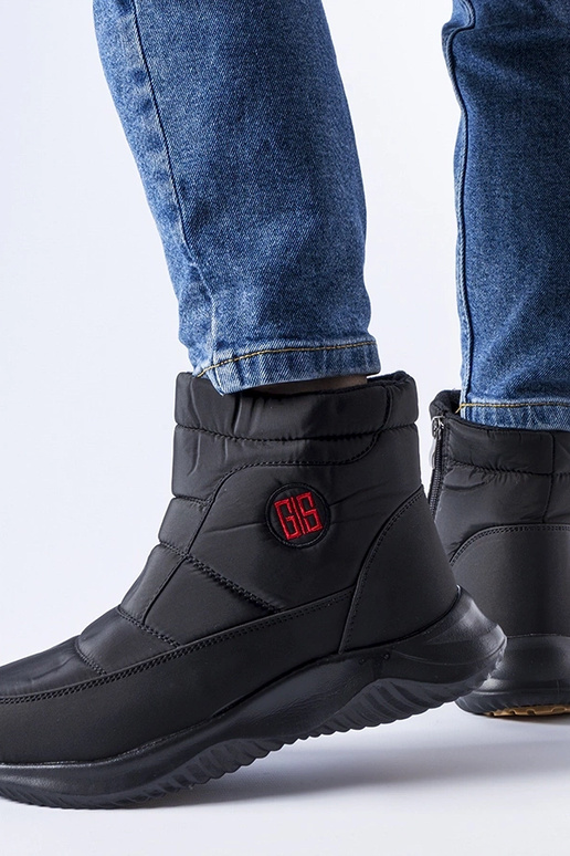 Melni īsi izolēti sniega zābaki Chesnut