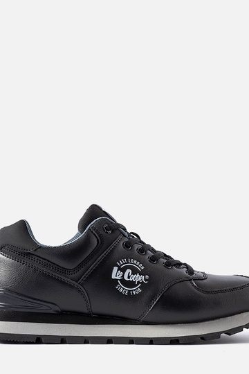 Melni vīriešu Lee Cooper apavi LCJ-23-31-3073M