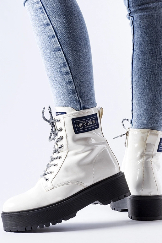 Lee Cooper LCJ-21-47-0666LB balta soma