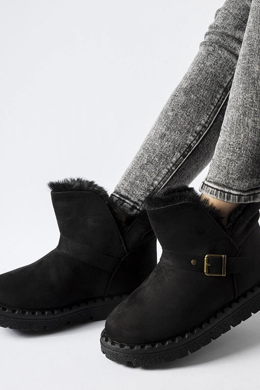 Melni izolēti sniega zābaki ar...