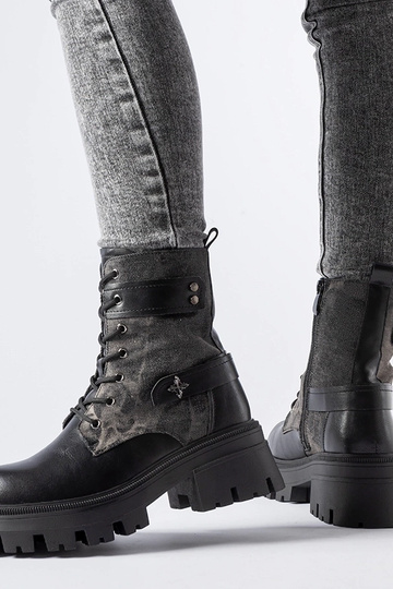 Melni siltināti zābaki ar... 2