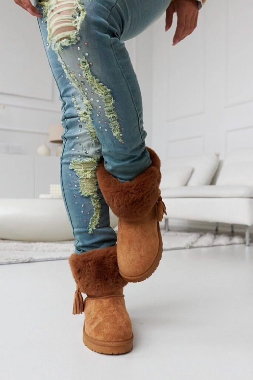 Geradino sniega zābaki ar brūnu kažokādu