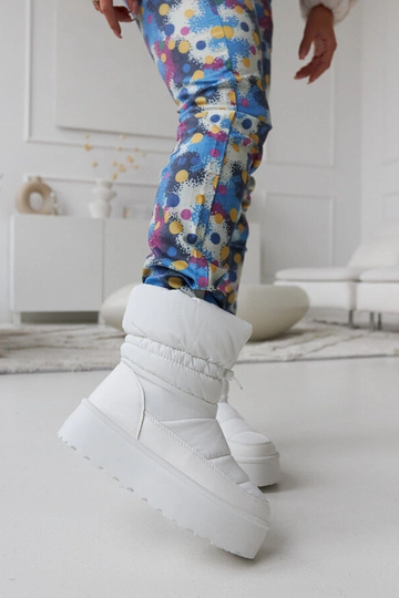 Baltas siltinātas...