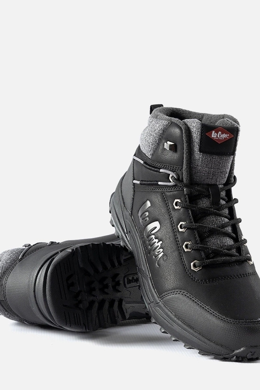 Melni izolēti vīriešu pārgājienu...