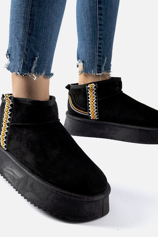 Melni Scavi platformas sniega zābaki