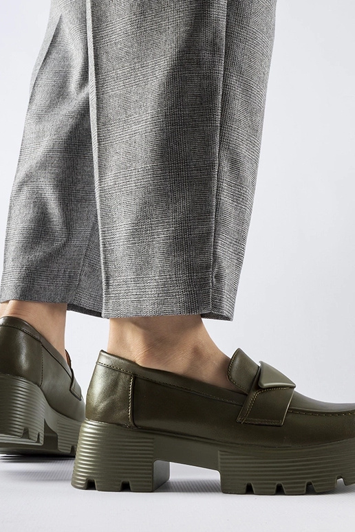 Zaļi mokasīni ar masīvu Eligio zoli Zaļi mokasīni ar masīvu Eligio zoli