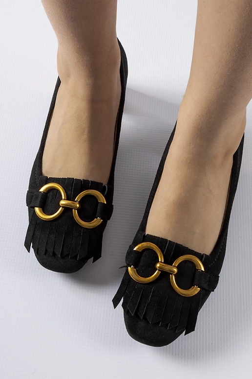 Melnas pumpas ar bloka papēdi no Basso