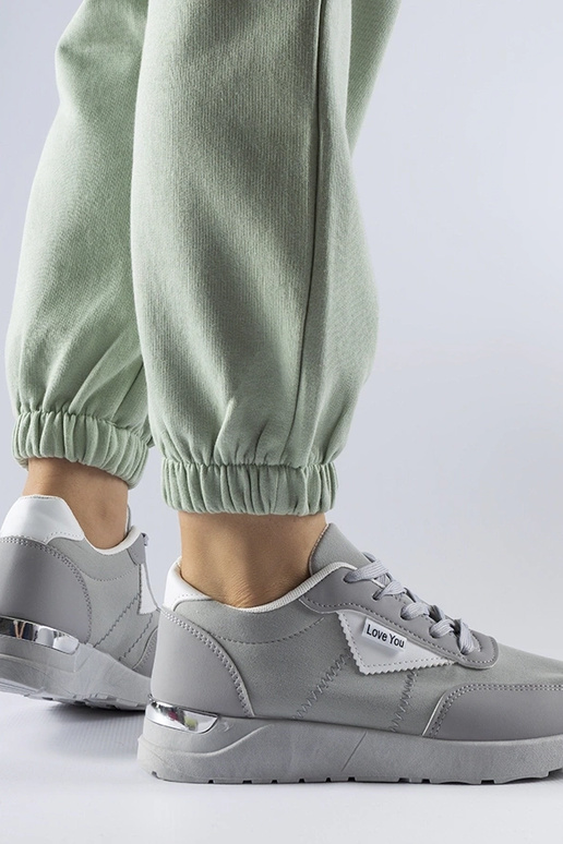 Geraldino pelēka auduma kedas