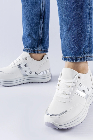 Baltas platformas sneakers...