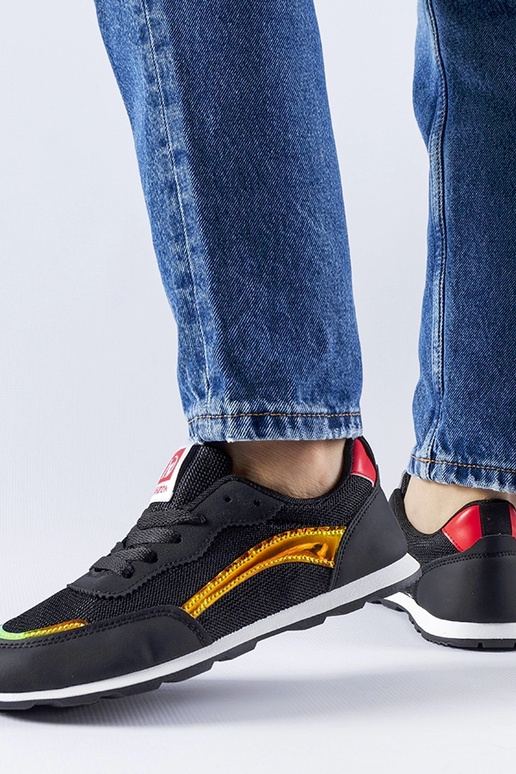 Melnas Caviour sporta kedas