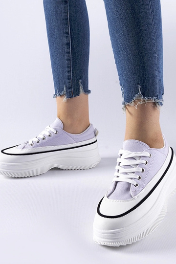 Violets platformas sporta...