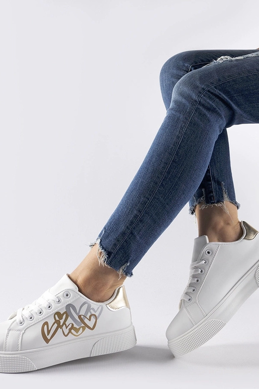 Baltas un zelta krāsas Montclair...