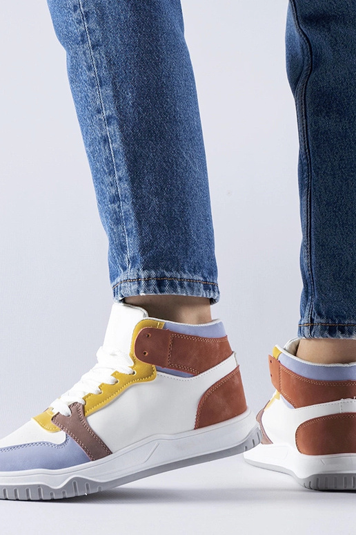 Elizabetes purpursarkanās čības