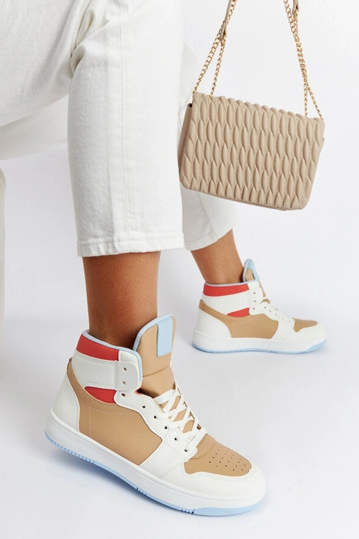 Eagan baltas un smilškrāsas kedas ar...