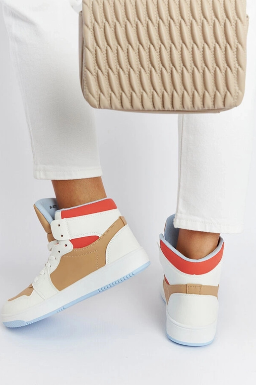 Eagan baltas un smilškrāsas kedas ar...