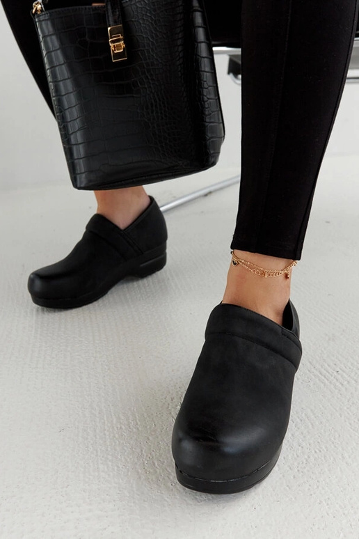 Melnas Montoro platformas kurpes Melnas Montoro platformas kurpes