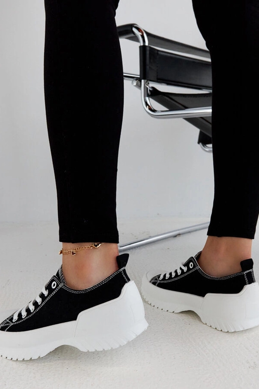 Melnas Monteleone platformas kedas