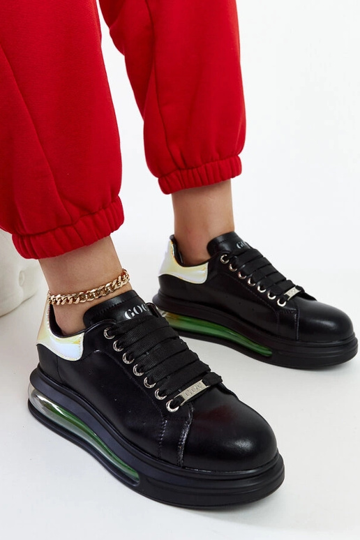 Melnas kedas uz platformas GOE NN2N4030