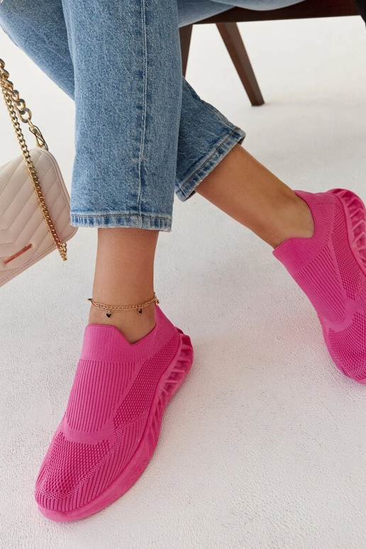 Nedas tumši rozā sporta kedas