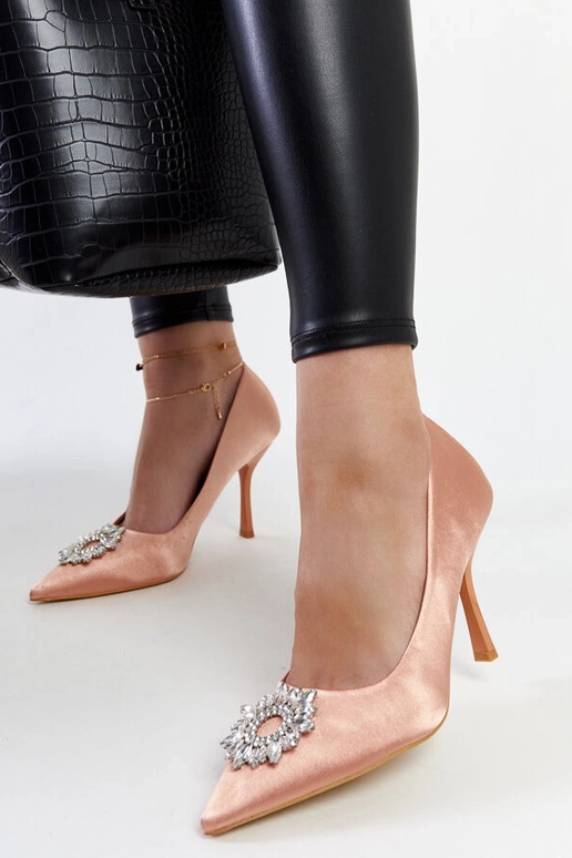 Susegana smilškrāsas stileti ar...