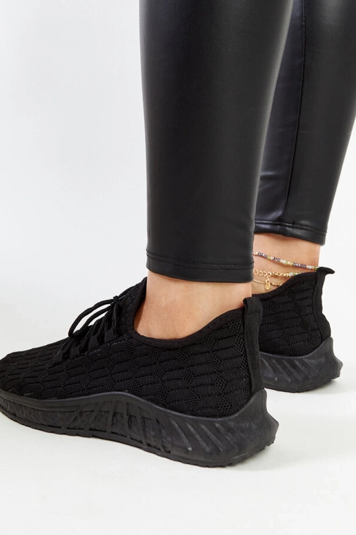 Melni materiāla sporta apavi Milena