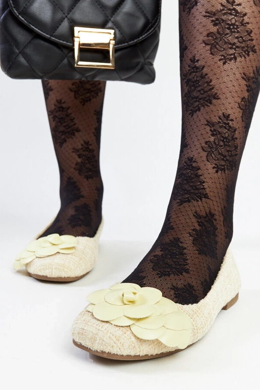 Dzeltenas baleta dzīvoklis ar...