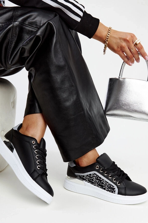 Melnas mirdzošas platformas kedas Fekete