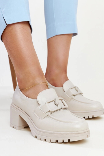 Bežīgi puszābaki ar ādas...