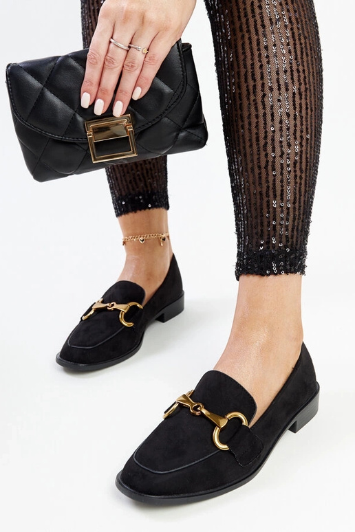 Melni klaipi ar Gibarti sprādzi